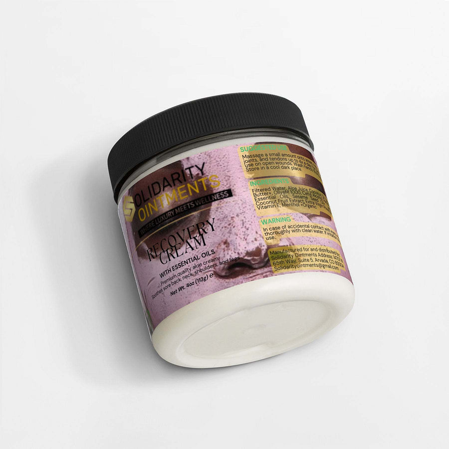 Recovery cream in a jar with essential oils for hydration and relaxation, 4 oz.